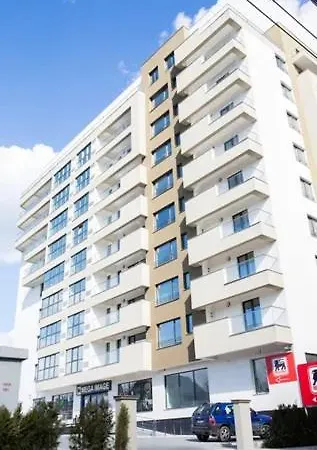 Apartman House I *
