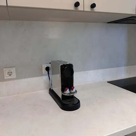 House I Apartment