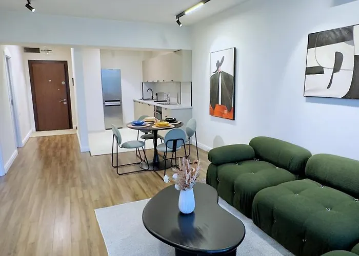 House I * Бухарест